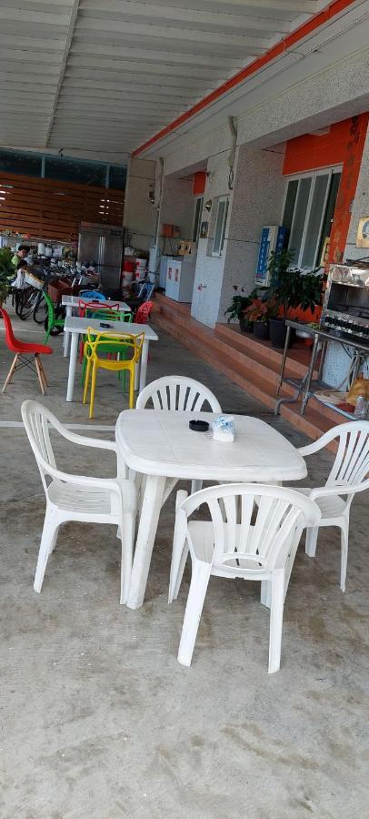 Trip Village-Sunshine Light Travel Taitung ภายนอก รูปภาพ