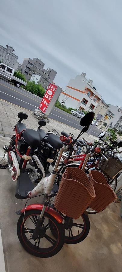 Trip Village-Sunshine Light Travel Taitung ภายนอก รูปภาพ